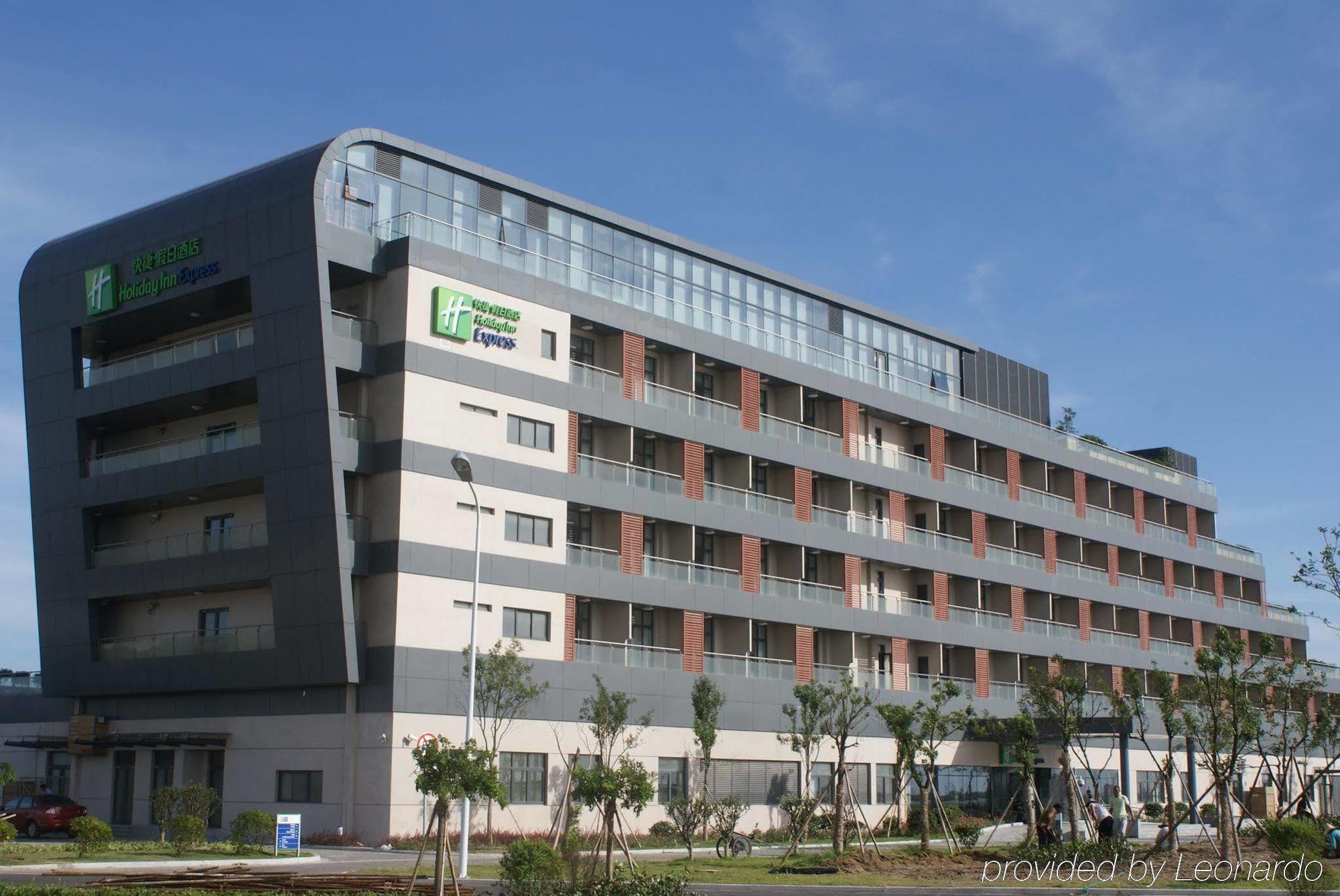 Holiday Inn Express Shanghai Nanhuizui Buitenkant foto