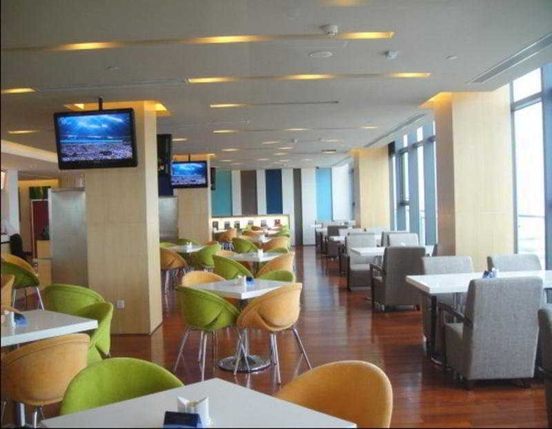 Holiday Inn Express Shanghai Nanhuizui Buitenkant foto